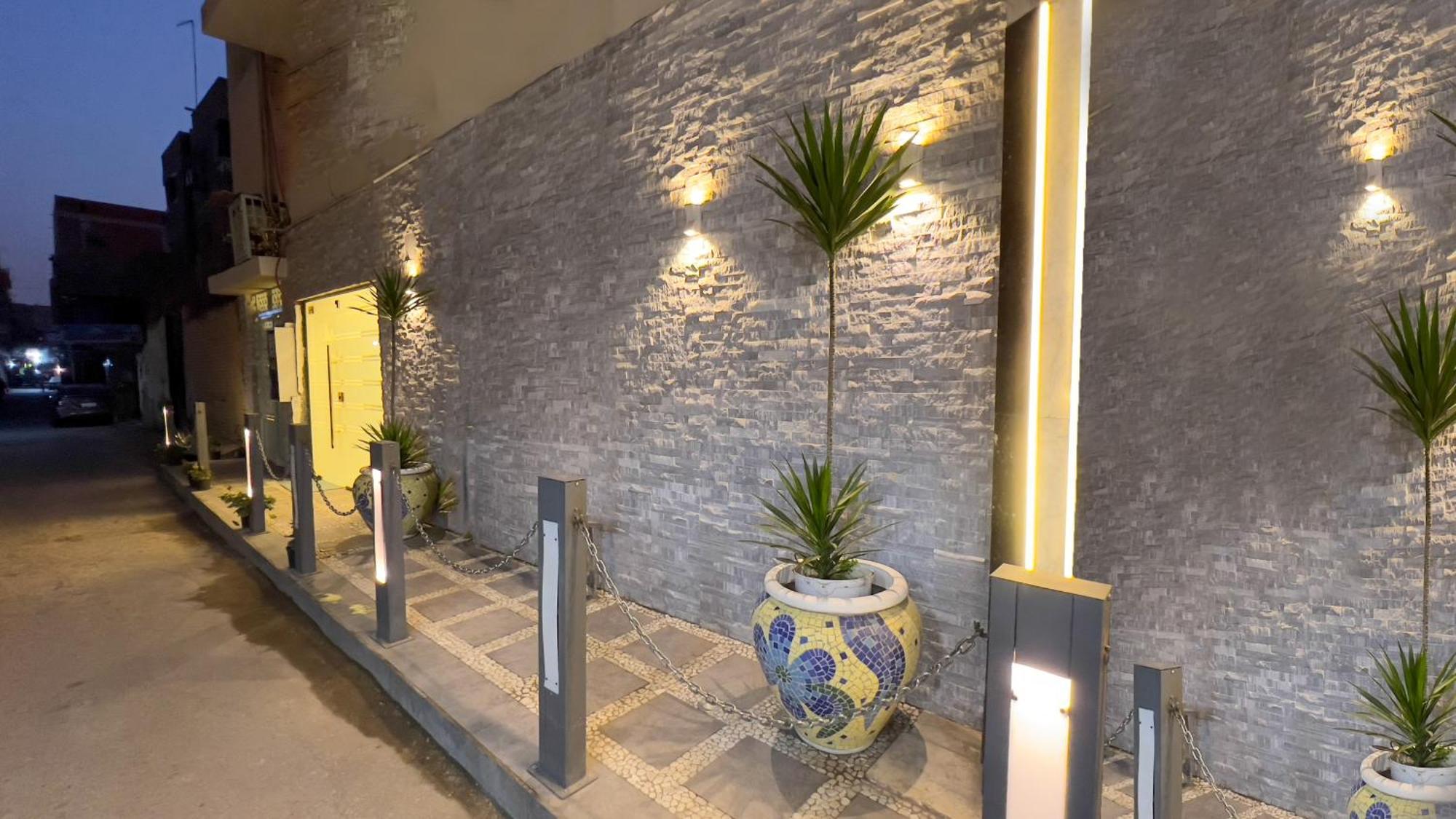Rizk Pyramids View Hotel Kafrat al Jabal Exterior photo